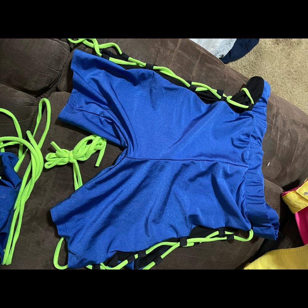 Lace up sides 2 piece set